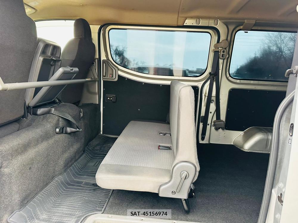 Nissan NV350 Caravan 2020 3546401-9