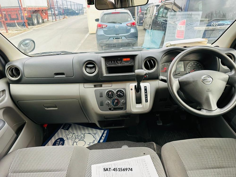 Nissan NV350 Caravan 2020 3546401-12