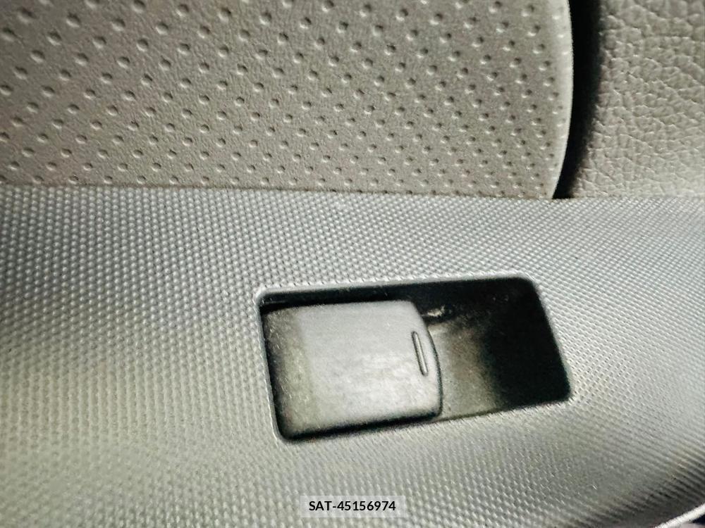 Nissan NV350 Caravan 2020 3546401-22