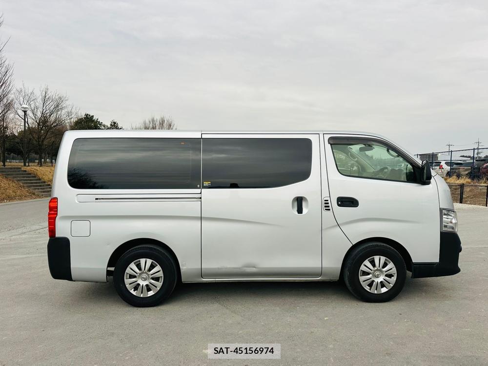 Nissan NV350 Caravan 2020 3546401-5