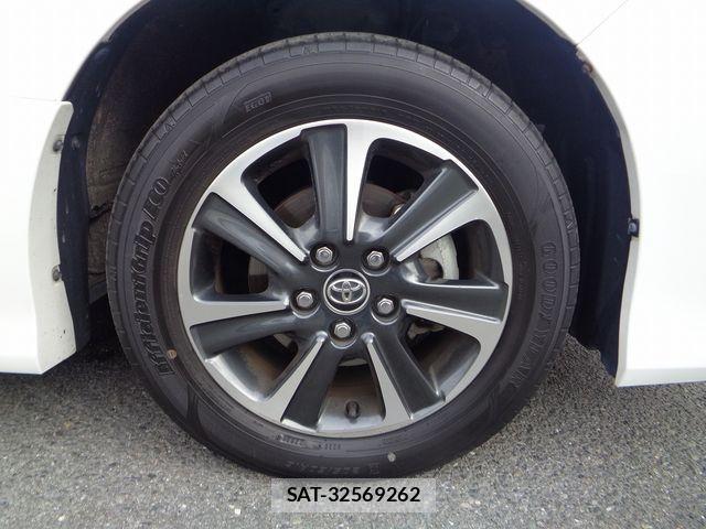 Toyota NOAH 2018-08 510002-29