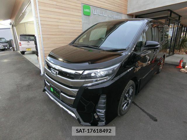 Toyota NOAH 2017-09 529979-14