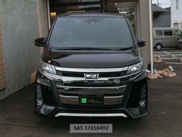 Toyota NOAH 2017-09 529979-4