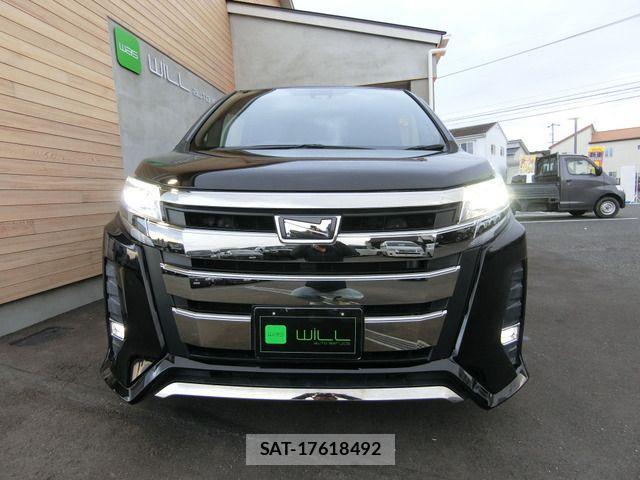 Toyota NOAH 2017-09 529979-7