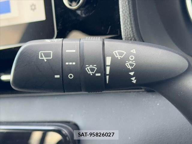 Toyota NOAH 2022-10 612909-22