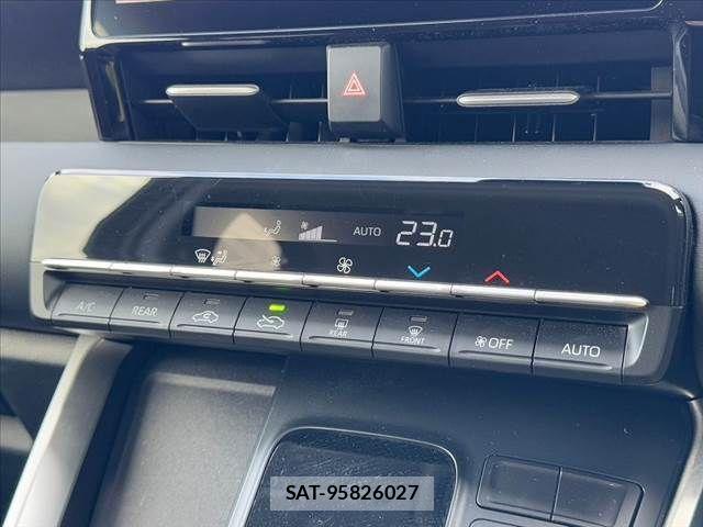 Toyota NOAH 2022-10 612909-29