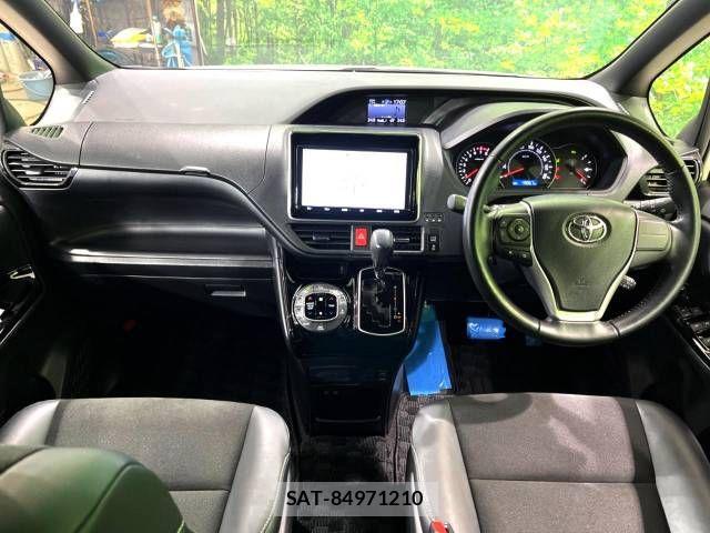 Toyota NOAH 2020-03 691084-1