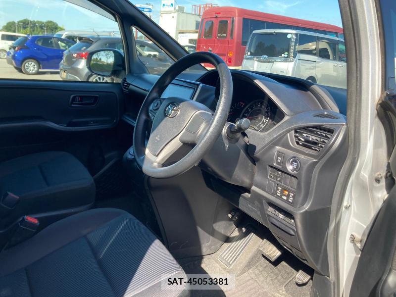 Toyota NOAH 2018 1289513-10