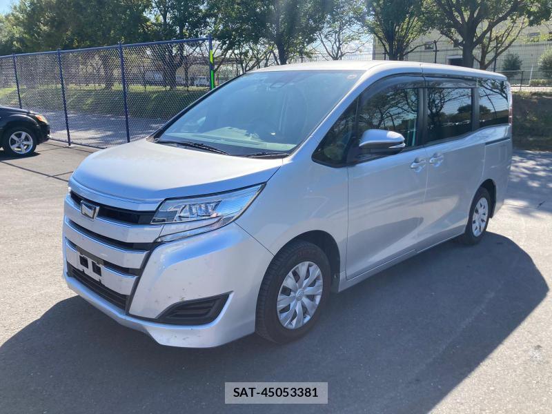 Toyota NOAH 2018 1289513-6