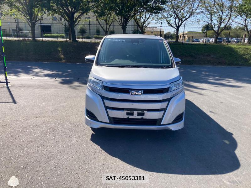 Toyota NOAH 2018 1289513-7