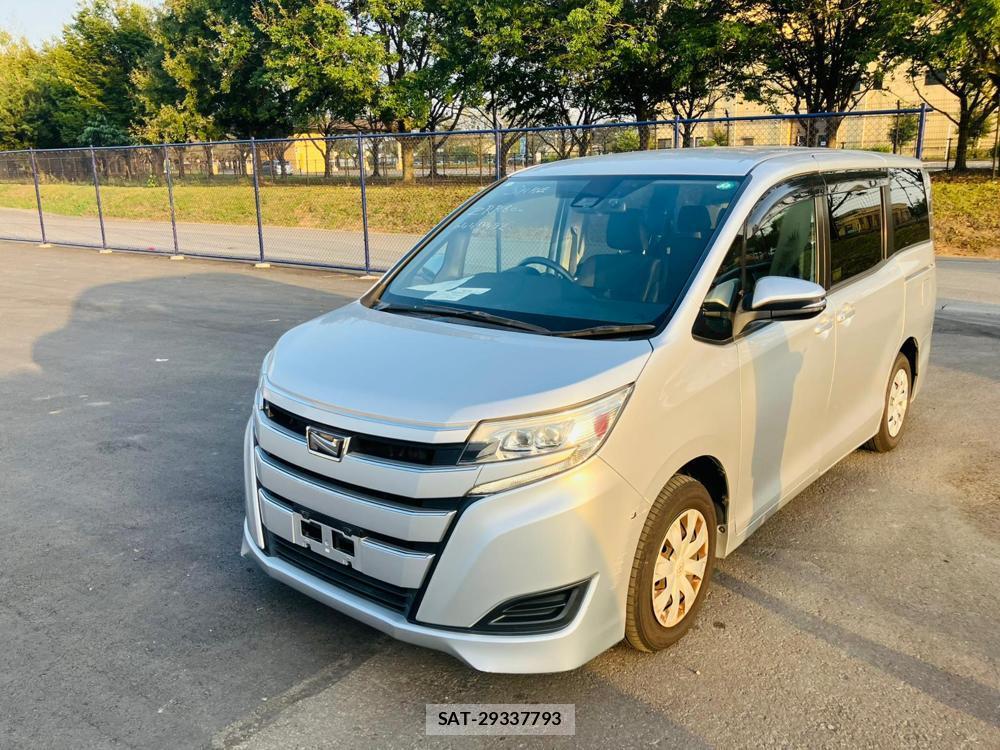 Toyota NOAH 2018 1230264-0