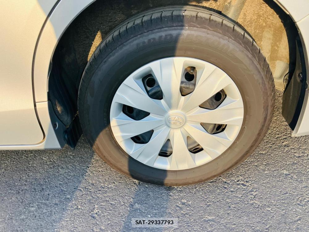 Toyota NOAH 2018 1230264-29