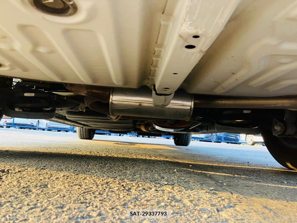 Toyota NOAH 2018 1230264-32