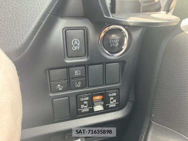 Toyota NOAH 2020-12 1314383-14