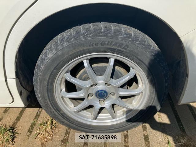 Toyota NOAH 2020-12 1314383-4