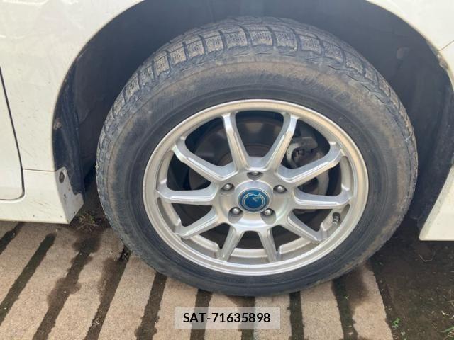 Toyota NOAH 2020-12 1314383-6