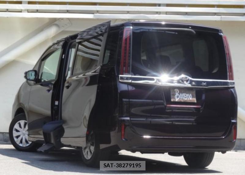 Toyota NOAH 2020 1679400-1