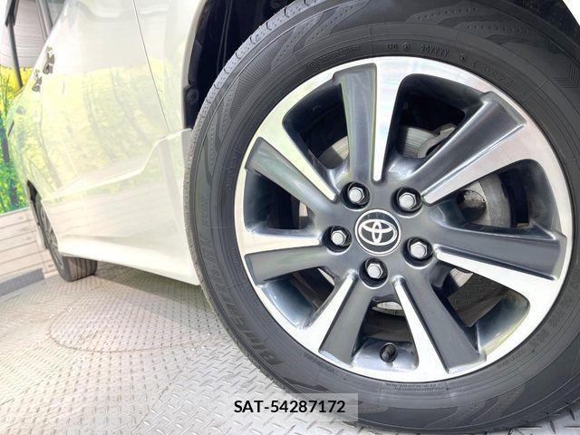 Toyota NOAH 2019-03 3381622-13