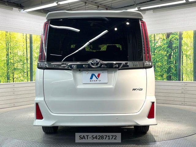 Toyota NOAH 2019-03 3381622-15