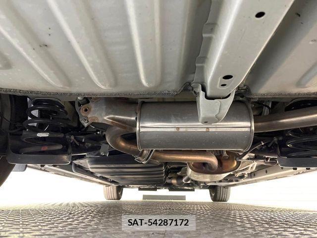Toyota NOAH 2019-03 3381622-18