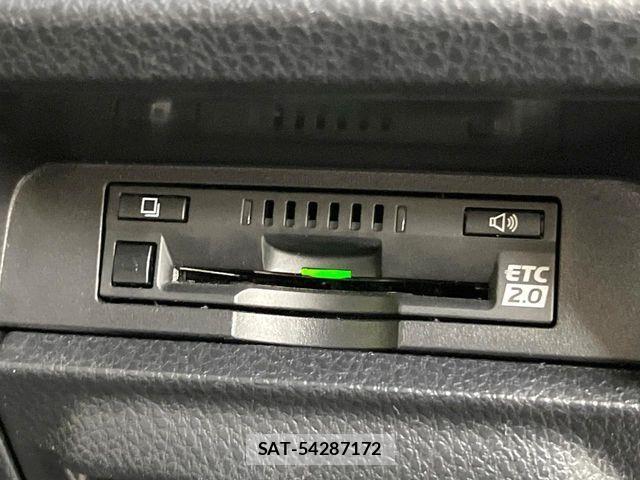 Toyota NOAH 2019-03 3381622-6