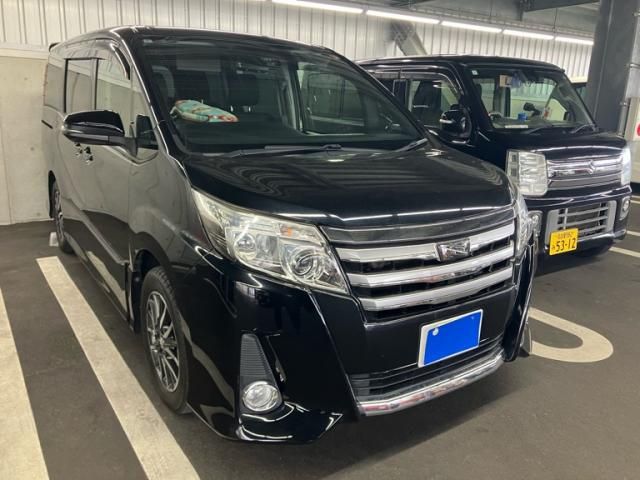 Toyota NOAH 2016-10 3678142-0