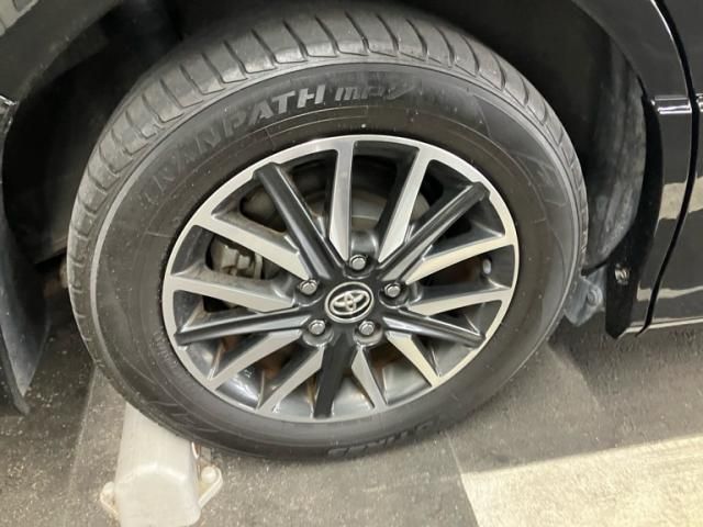 Toyota NOAH 2016-10 3678142-6