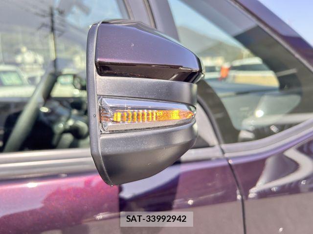 Toyota NOAH 2016-10 4046313-18