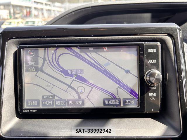 Toyota NOAH 2016-10 4046313-4