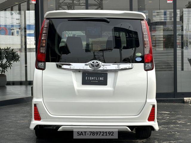 Toyota NOAH 2015-07 4046321-2