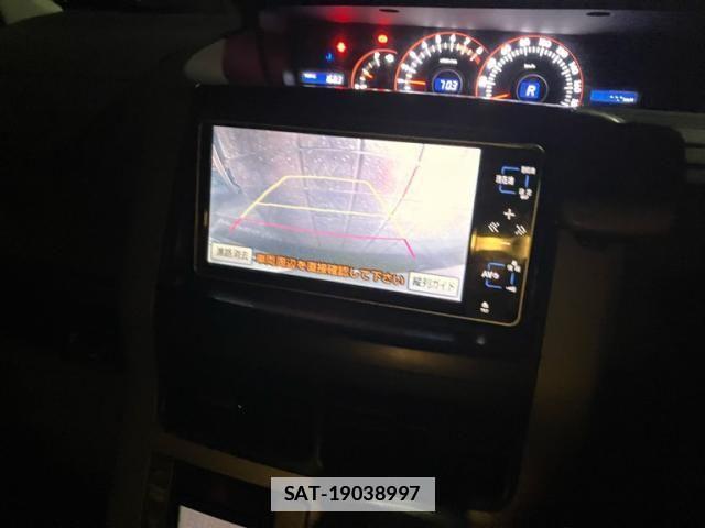 Toyota NOAH 2010-04 4422665-14