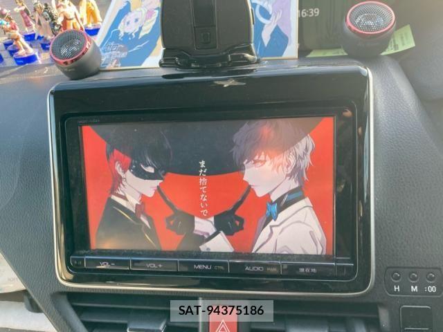 Toyota NOAH 2015-09 4598015-17