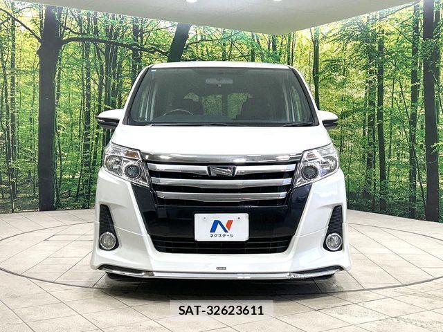 Toyota NOAH 2014-03 4597995-14