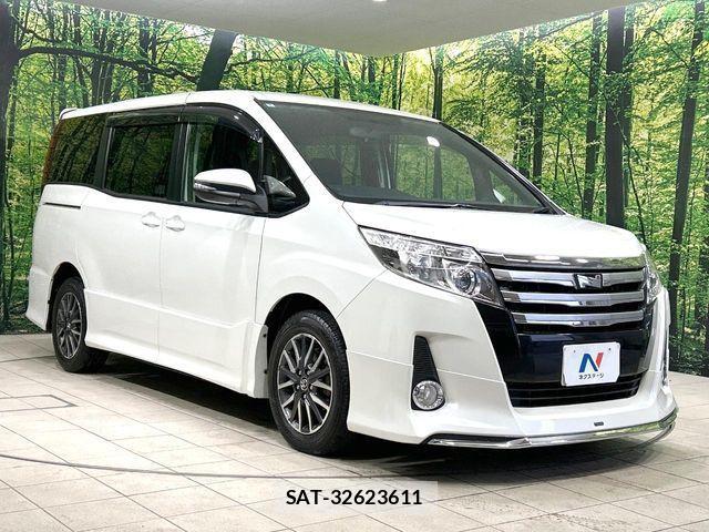 Toyota NOAH 2014-03 4597995-16