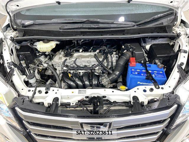 Toyota NOAH 2014-03 4597995-18