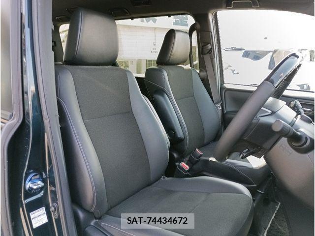 Toyota NOAH 2021-01 4756175-9