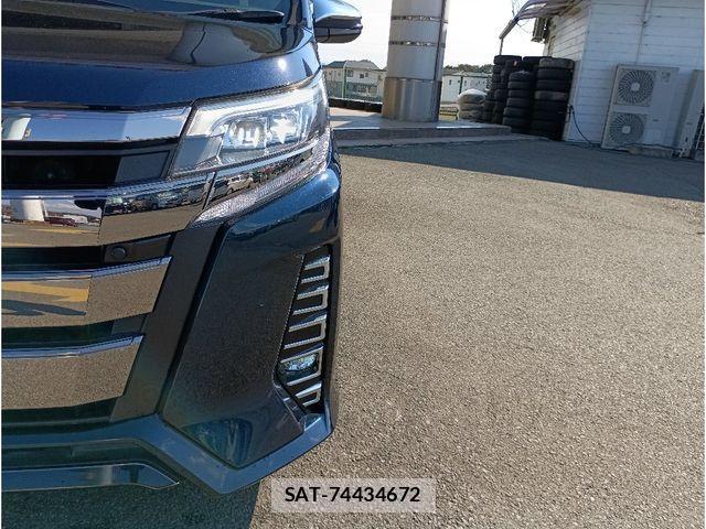 Toyota NOAH 2021-01 4756175-25