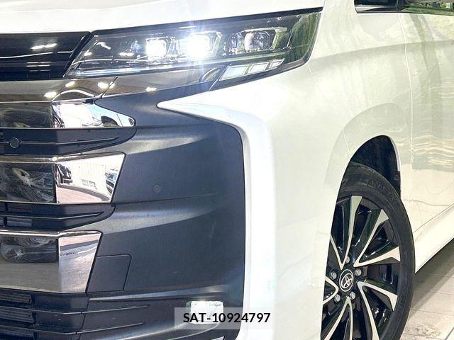 Toyota NOAH 2025-04 4973137-12