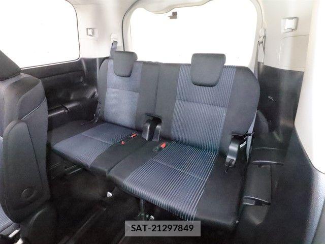 Toyota NOAH 2015-03 4973206-10