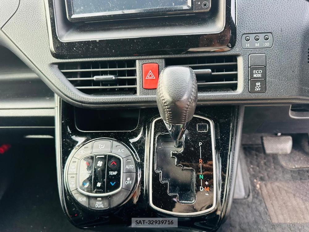 Toyota NOAH 2020 4668271-20