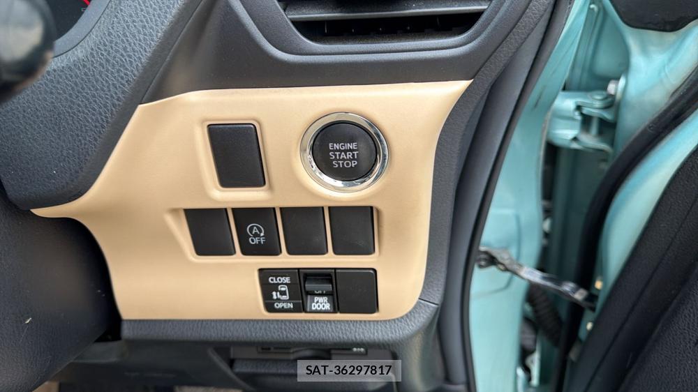 Toyota NOAH 2015 4209826-14