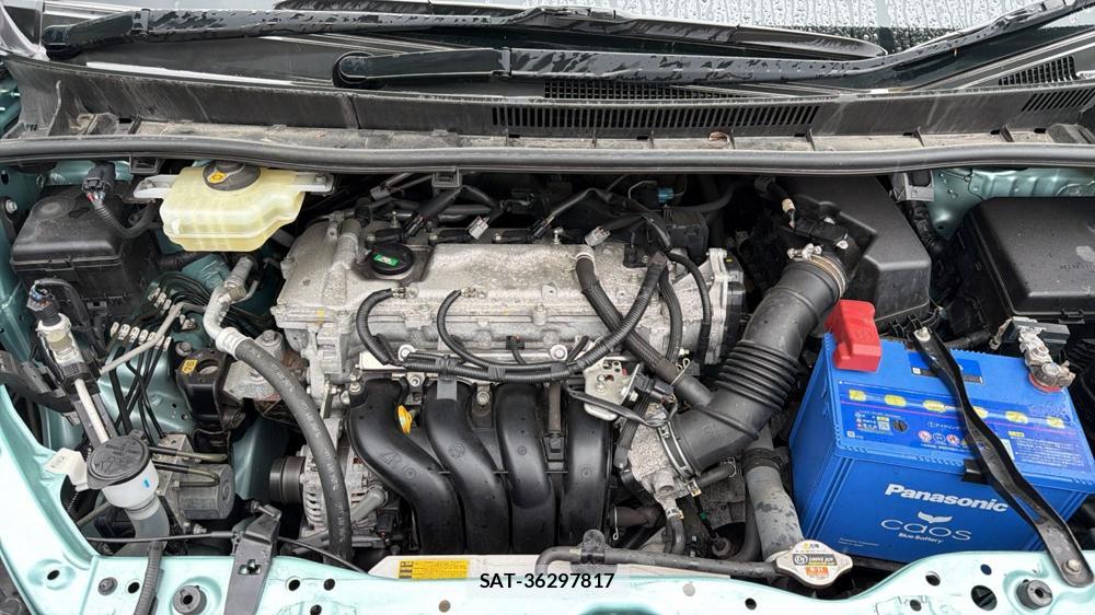 Toyota NOAH 2015 4209826-32