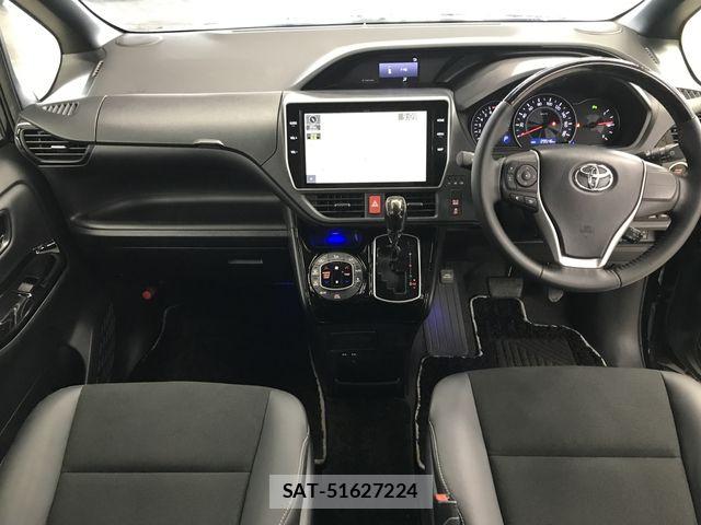 Toyota NOAH 2021-02 5874039-9