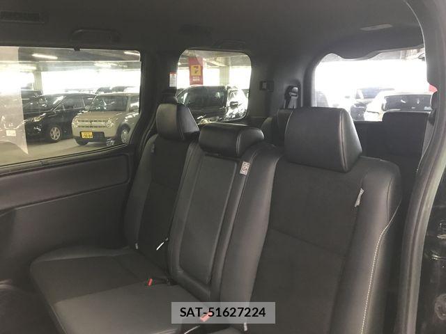 Toyota NOAH 2021-02 5874039-12