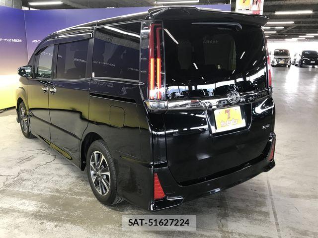 Toyota NOAH 2021-02 5874039-5