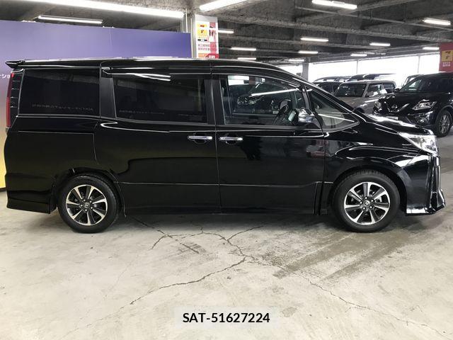 Toyota NOAH 2021-02 5874039-6