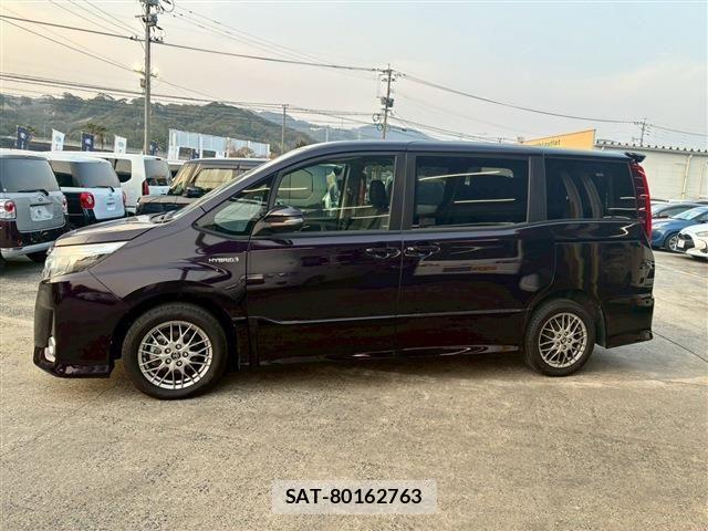 Toyota NOAH 2016-08 5874098-10