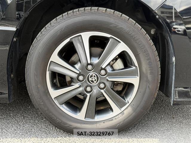 Toyota NOAH 2020-11 6014572-12