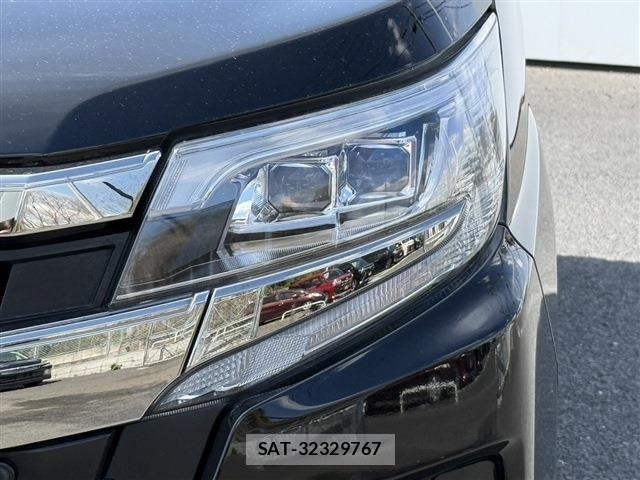Toyota NOAH 2020-11 6014572-26