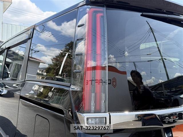 Toyota NOAH 2020-11 6014572-27